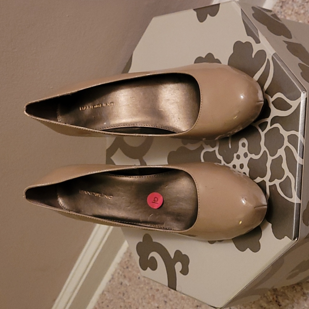 Bandolino Platform Pump Size 10M